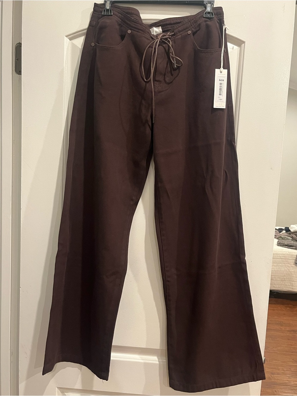 NWT Kira Drawstring
Wide Leg Pants
